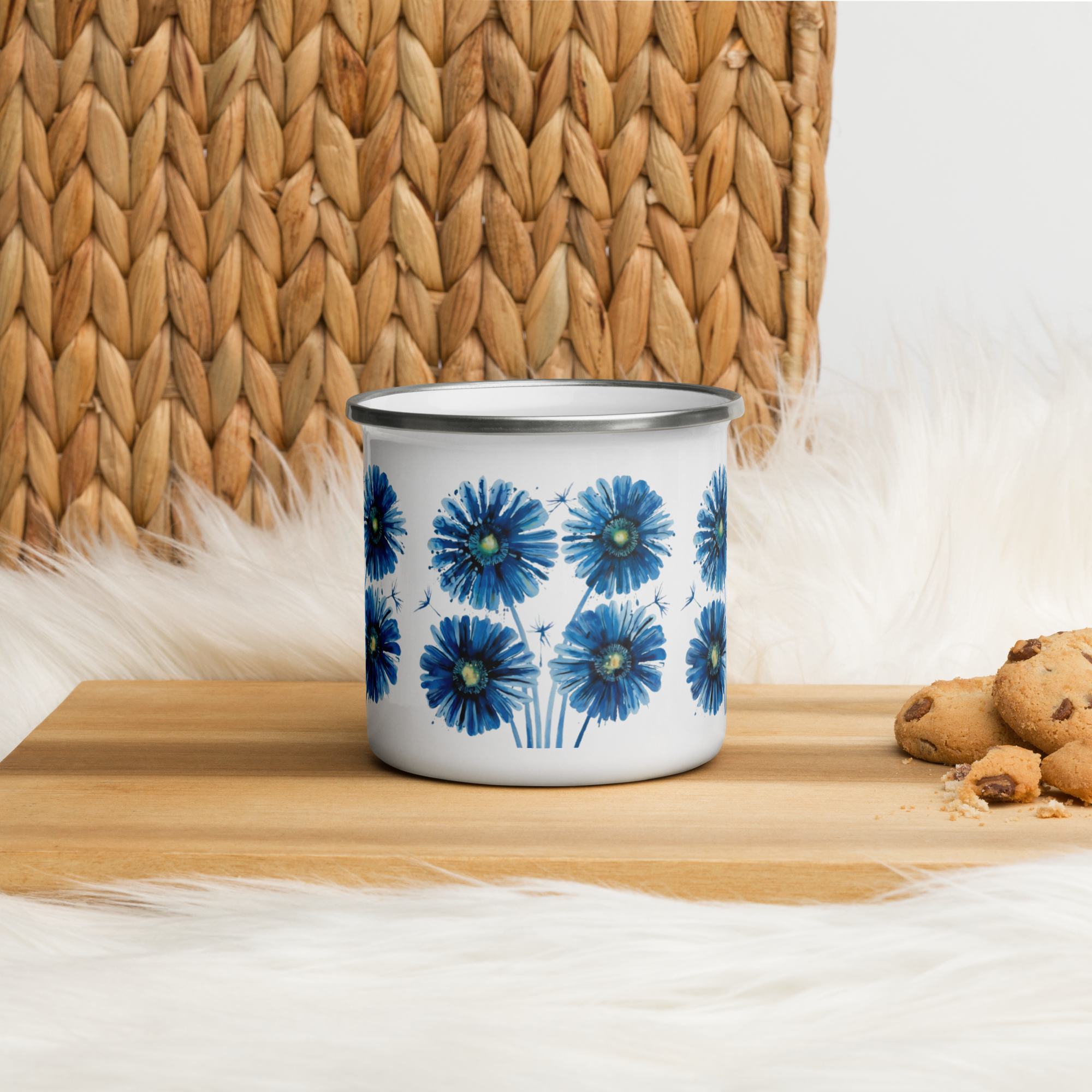 Vintage Flower Print Enamel Mug – Floral Camping Cup for Tea & Coffee Lovers.