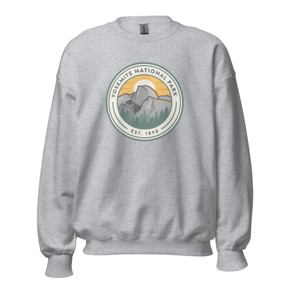 Yosemite National Park vintage badge crewneck sweatshirt in sport grey, front view