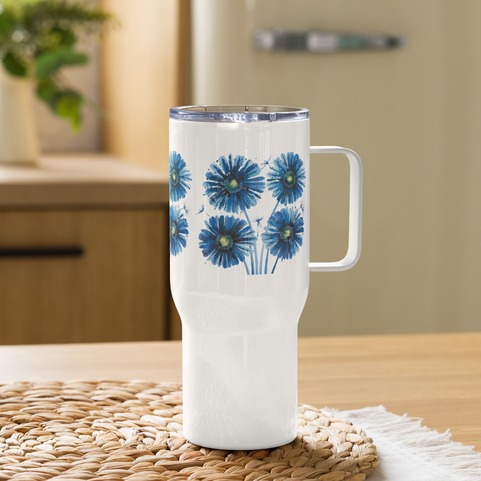 Elegant Blue Flowers Travel Mug – Premium Stainless Steel Tea Cup with Lid.