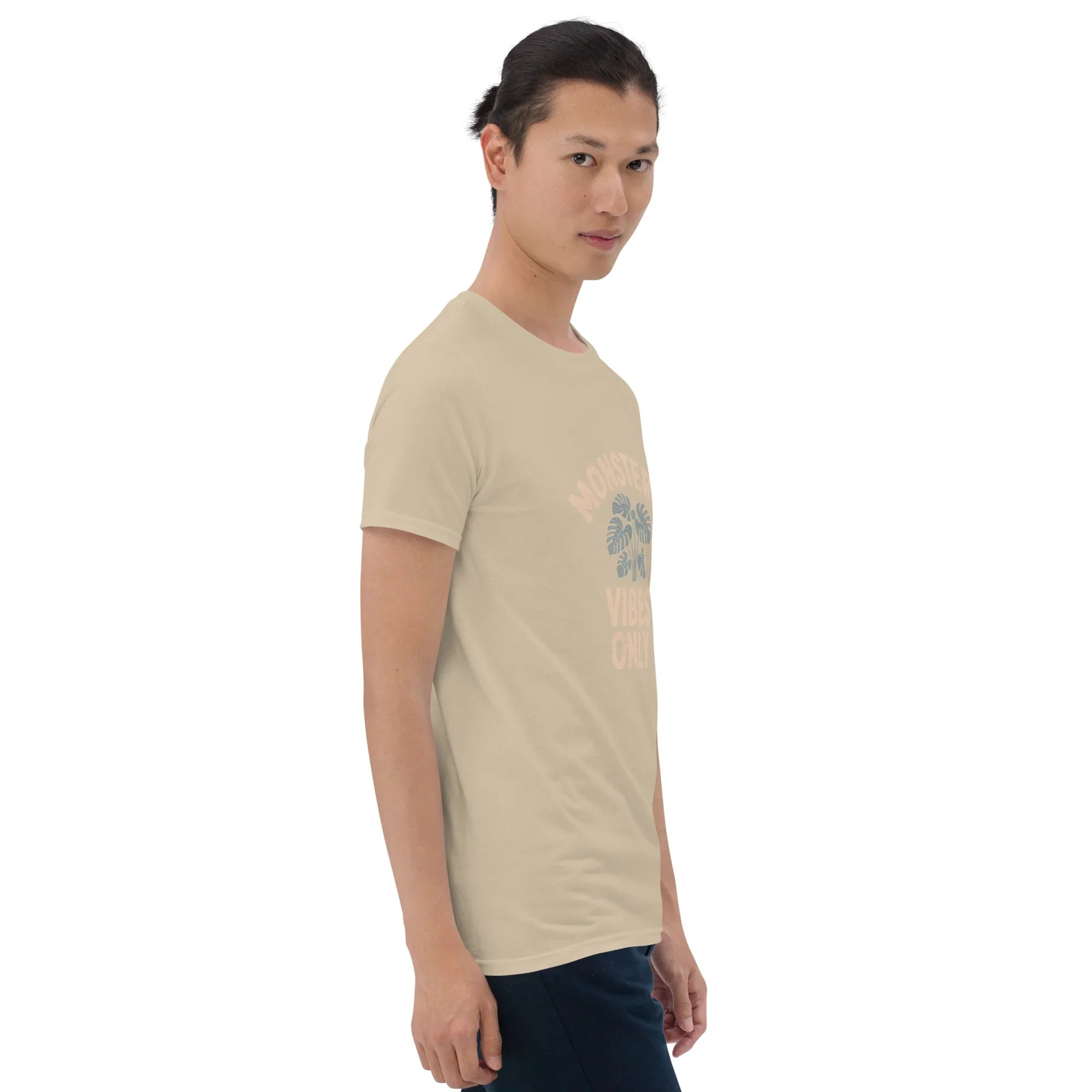 Monstera Plant T-Shirt – Monstera Vibes Only Minimal Tee - RaZits