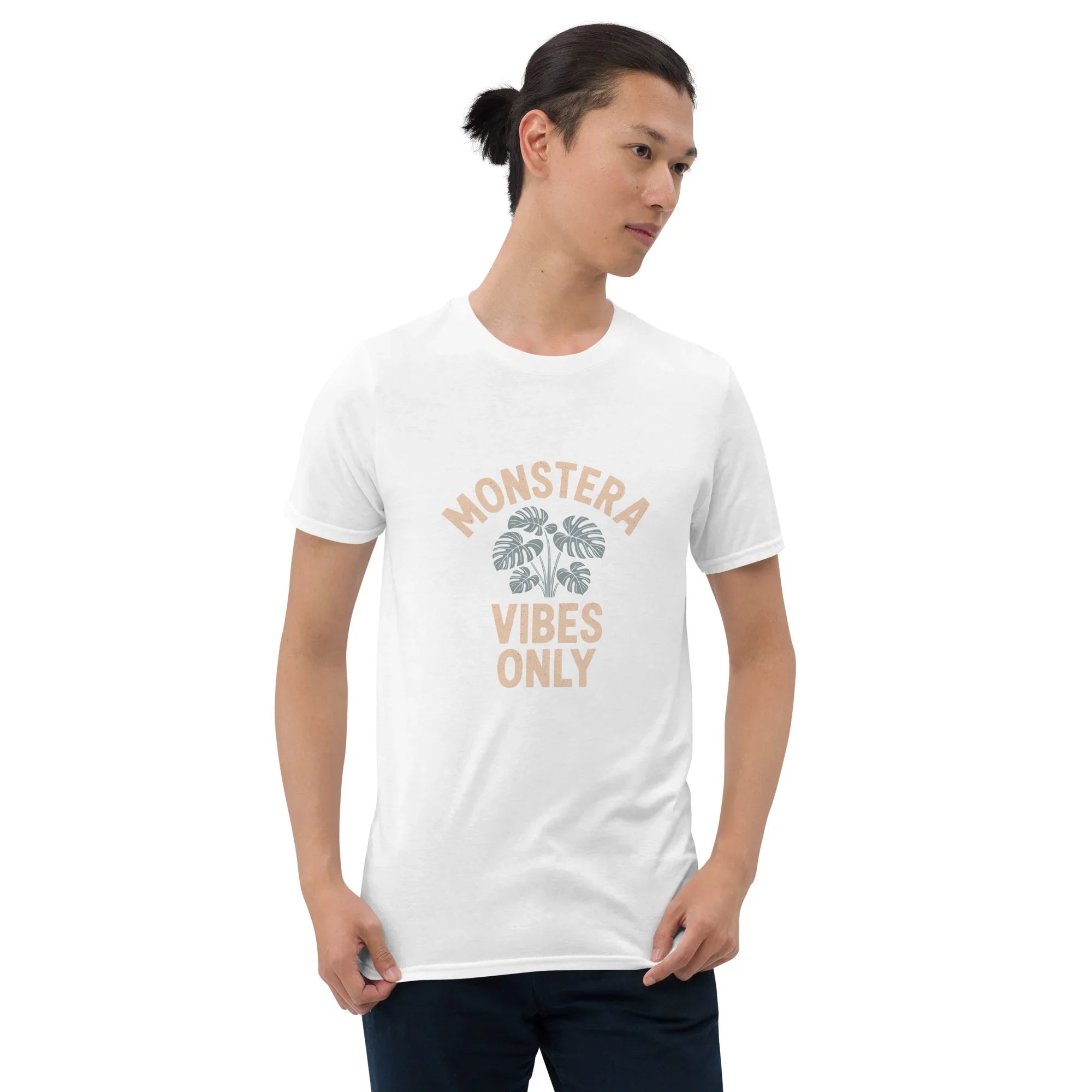 Monstera Plant T-Shirt – Monstera Vibes Only Minimal Tee - RaZits