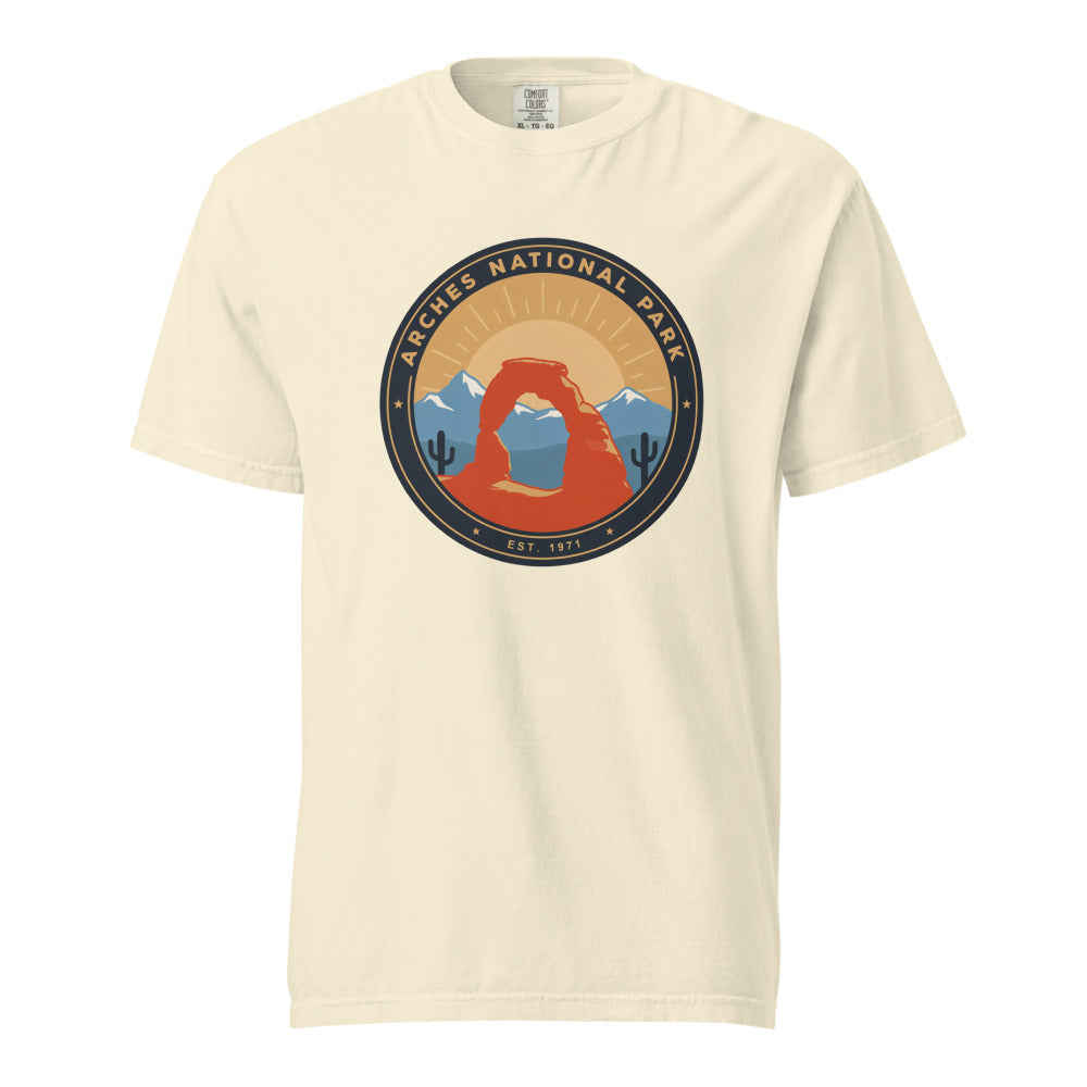 Arches National Park vintage badge t-shirt in Ivory, front view