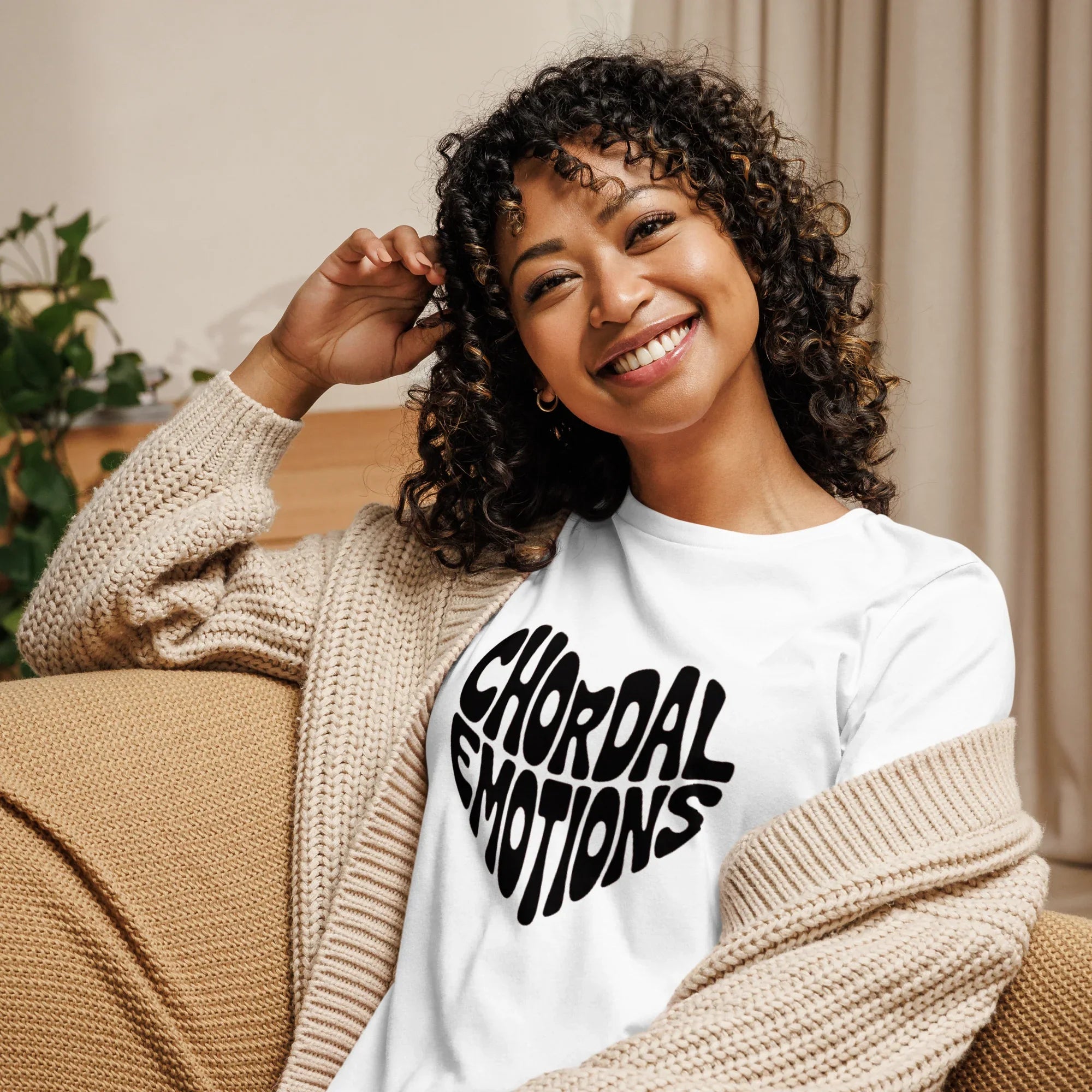 Chordal Emotions Groovy Heart Tee - RaZits